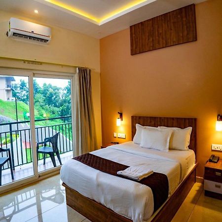 Karimb Resorts Vallikavungal Экстерьер фото