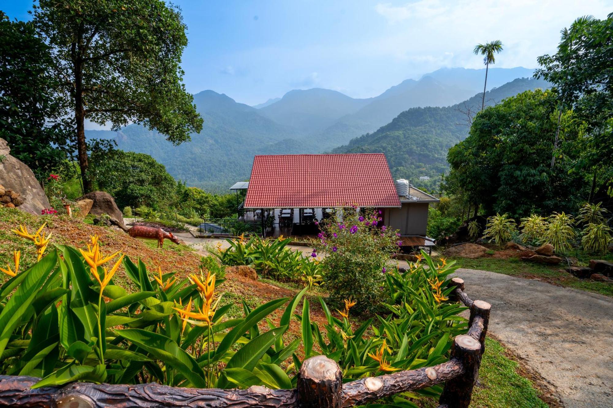 Karimb Resorts Vallikavungal Экстерьер фото